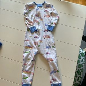 TBBC The Beaufort Bonnet 2T one piece train pajamas